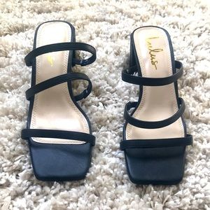 Never worn strappy heel